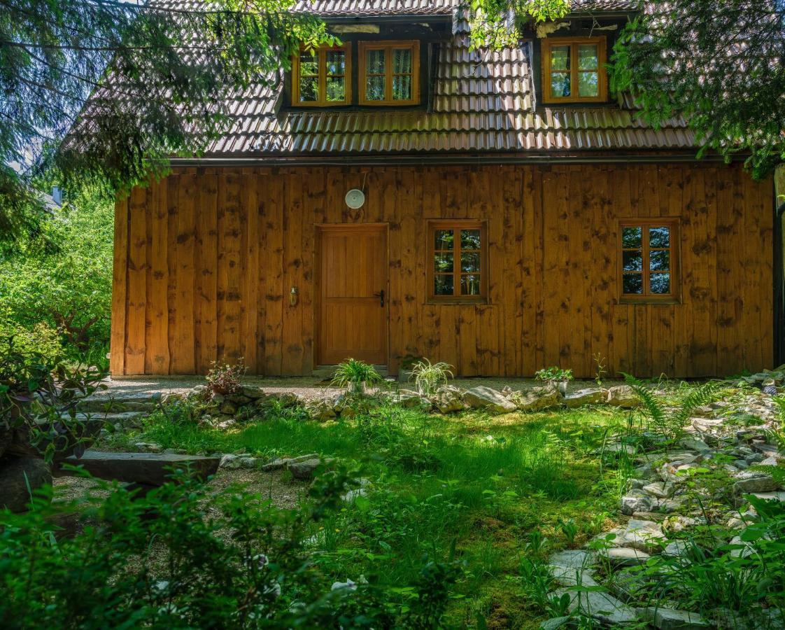 Yeti Cabin Plitvica selo Bagian luar foto